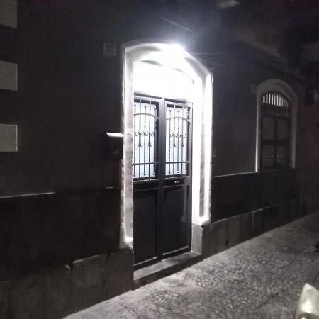 شقة Vittorio Emanuele House كاتانيا المظهر الخارجي الصورة